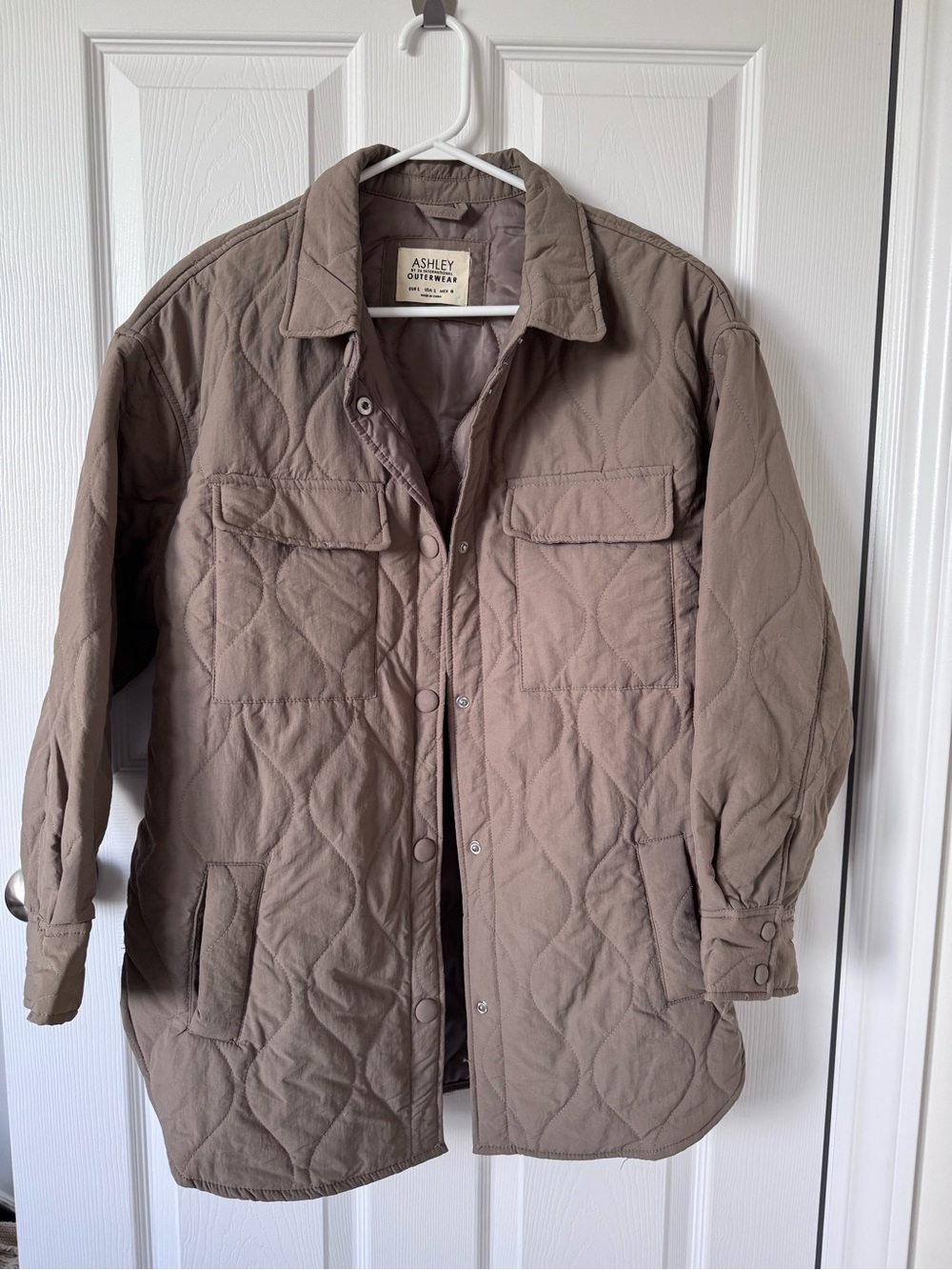Quilted Taupe Utility Jacket - Picture 2 of 6